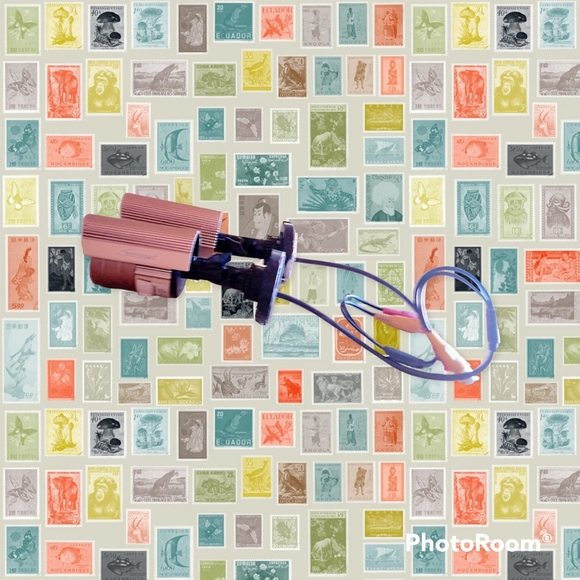 Set of Two Defender Security Cameras - Picture 3 of 4